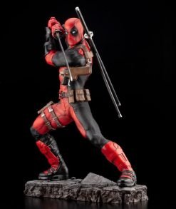 Marvel Deadpool (Maximum Effort) Fine Art Statue-2-JToys
