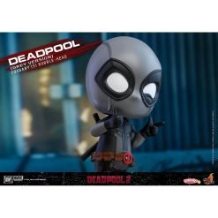 Alternative view of Hot Toys Marvel Cosbaby Deadpool Action Figure